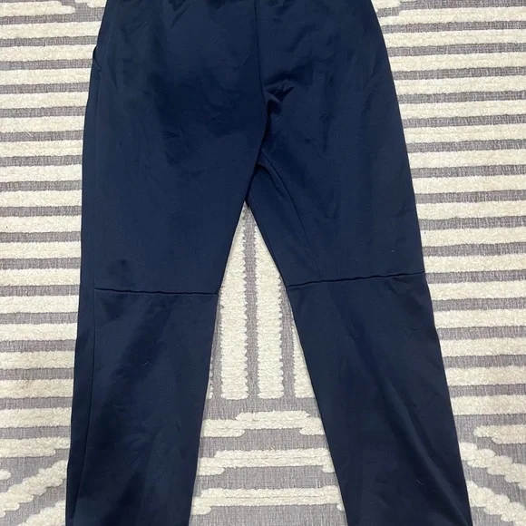 Nike navy blue therma for sweats - Picture 6 of 8